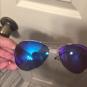 Aviator sunglasses